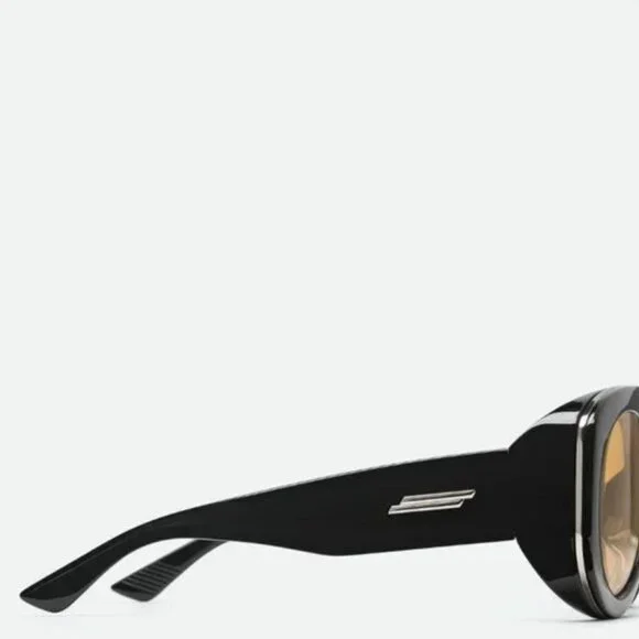 Bottega Veneta BV1362S Round Plastic Sunglasses - Picture 2 of 6